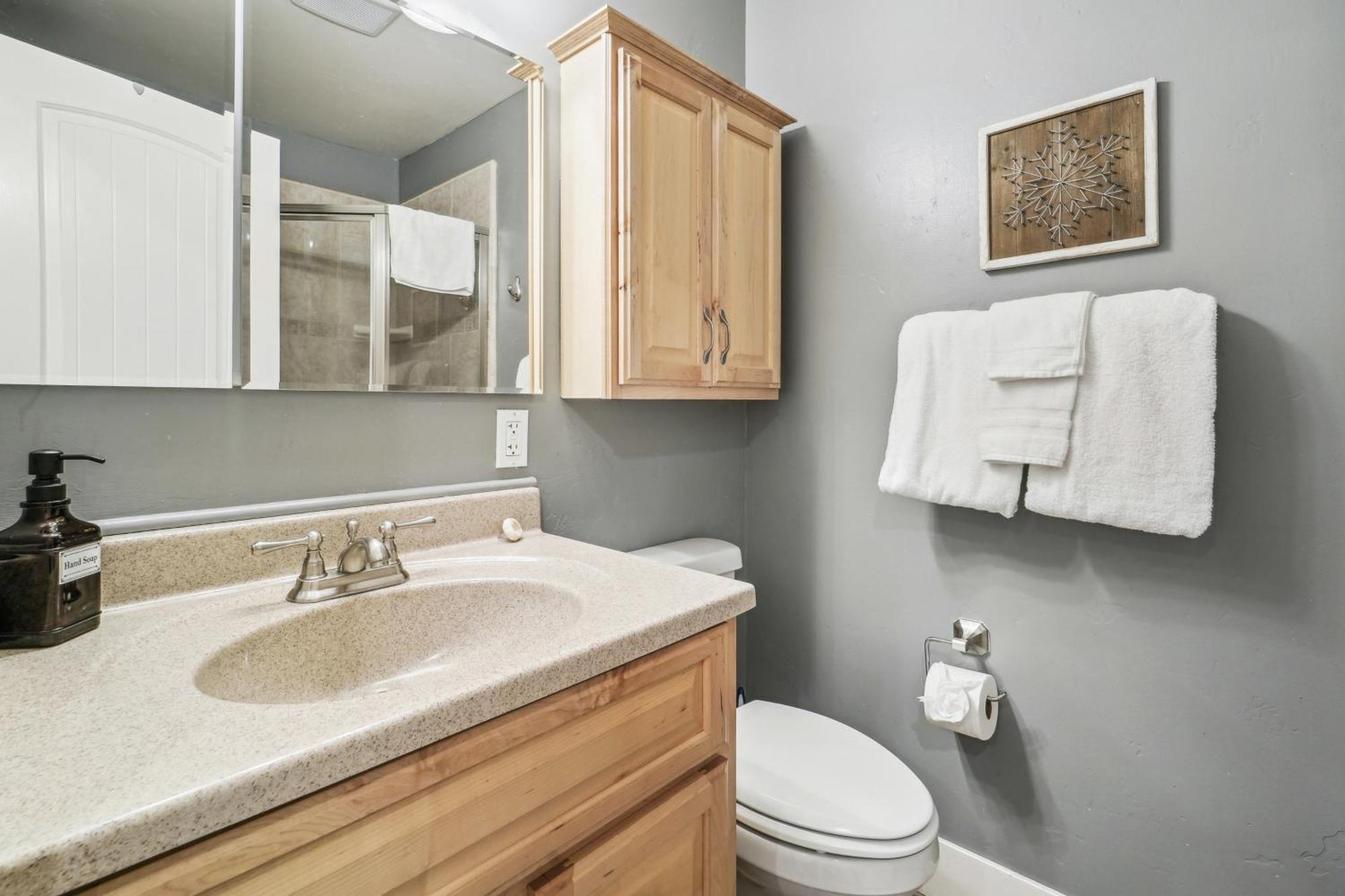 Truckee Studio With Balcony And On-Site Skiing! Exterior photo